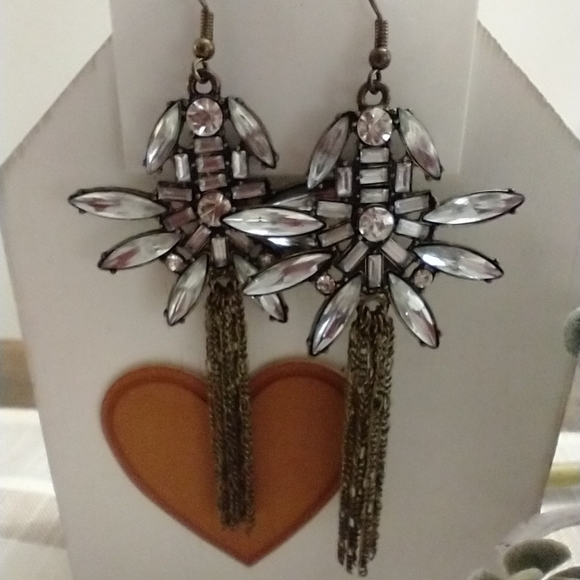 Banana Republic Chandelier Earrings - Picture 2 of 4
